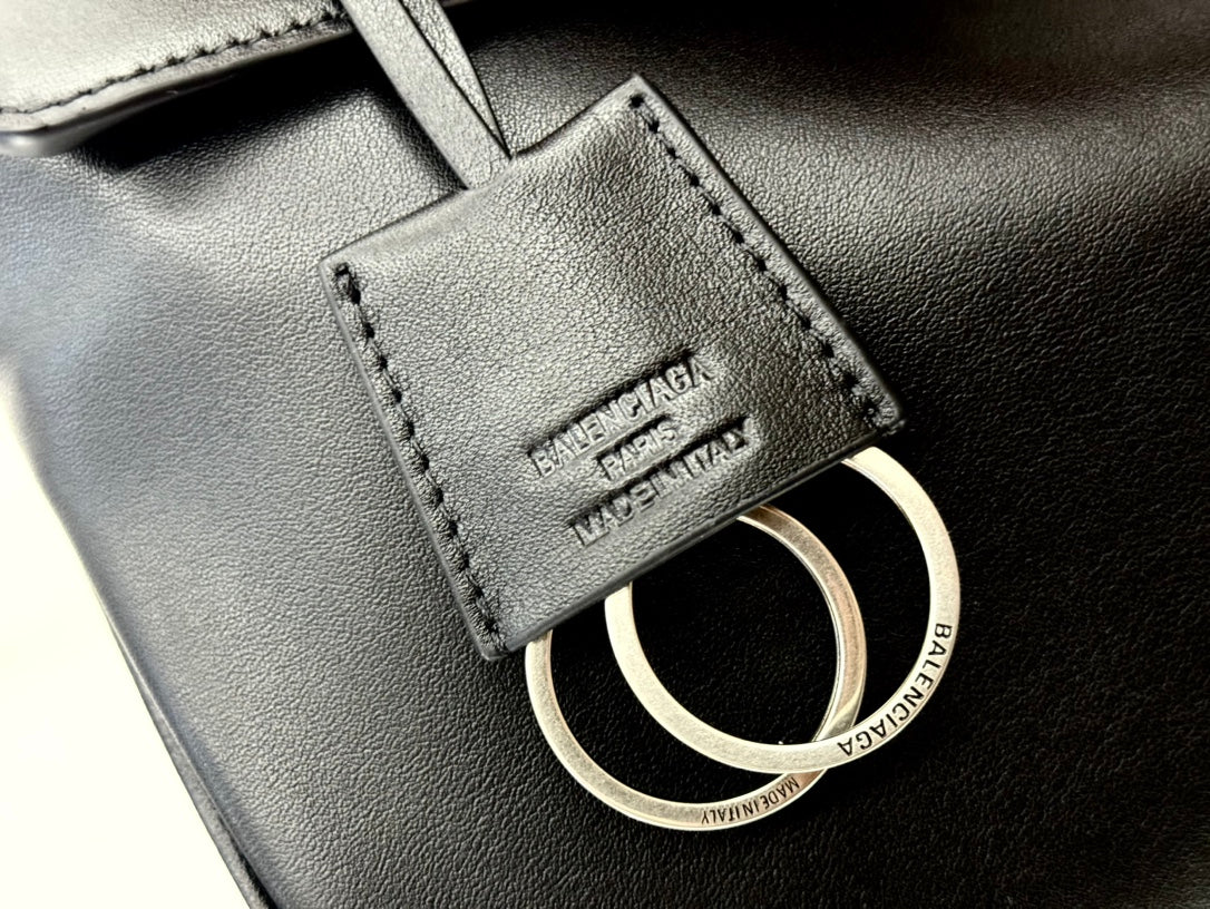 RODEO SMALL BAG 29 IN BLACK SMOOTH CALFSKIN SILVER HARDWARE