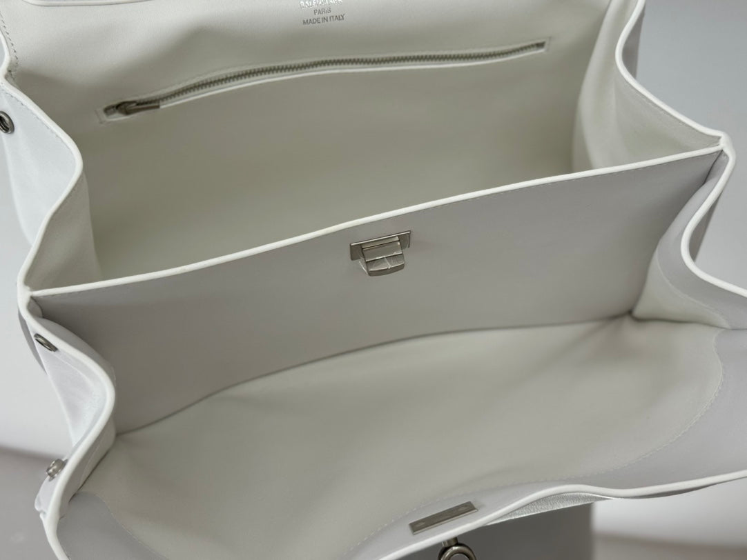 RODEO MEDIUM BAG 35 IN WHITE SMOOTH CALFSKIN SILVER HARDWARE