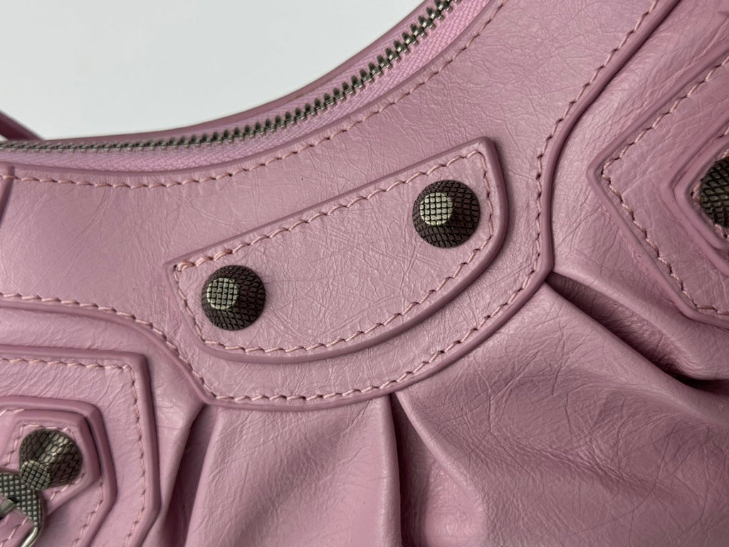 LE CAGOLE SMALL SHOULDER BAG 26 WITH RHINESTONES IN CREPE PINK LAMBSKIN