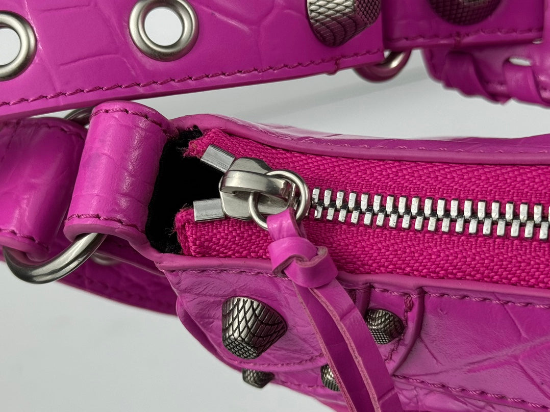 LE CAGOLE SMALL SHOULDER BAG 26 WITH RHINESTONES IN DEEP PINK CROCODILE EMBOSSED CALFSKIN