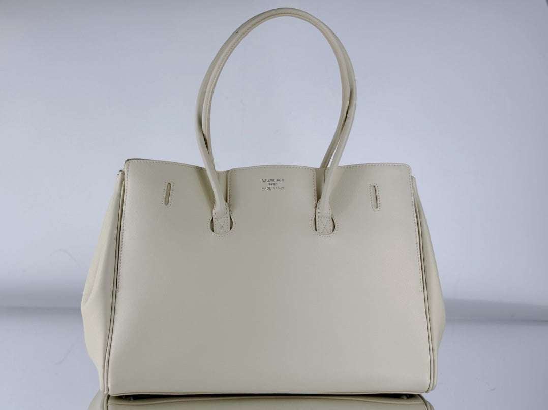 BEL AIR CARRY ALL BAG 29 IN WHITE NAPPA LAMBSKIN SILVER HARDWARE
