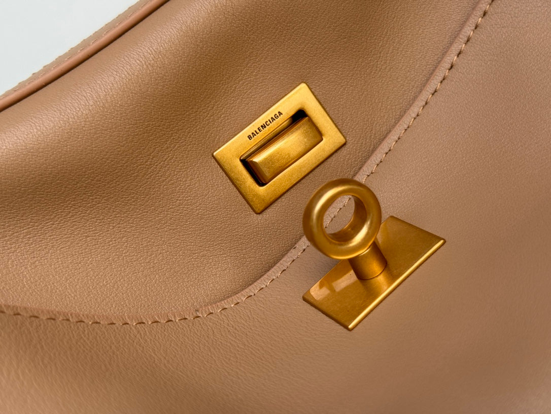 RODEO SMALL BAG 29 IN CAMEL BEIGE SMOOTH CALFSKIN GOLD HARDWARE