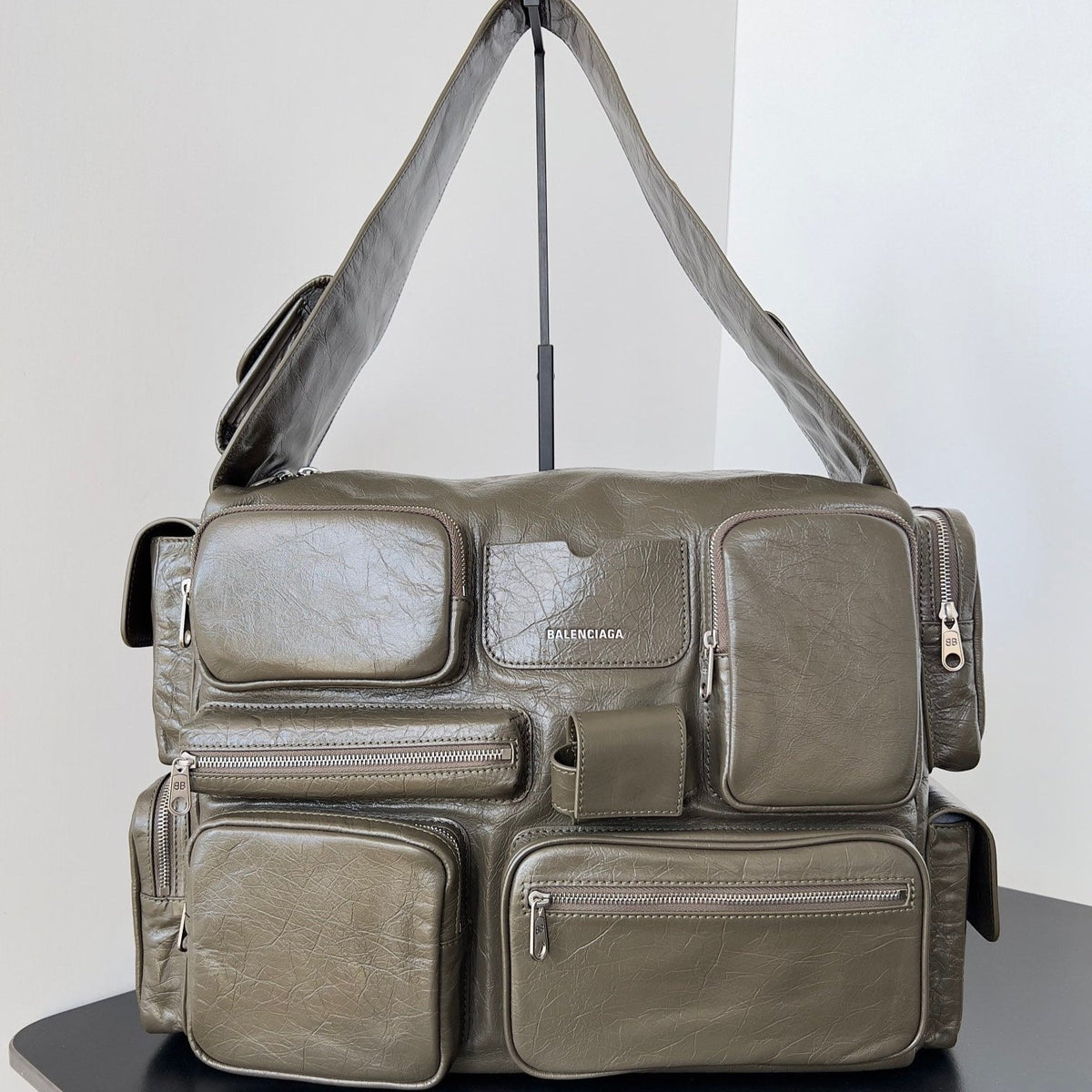 SUPERBUSY LARGE SLING BAG 42 IN KHAKI GREEN LAMBSKIN