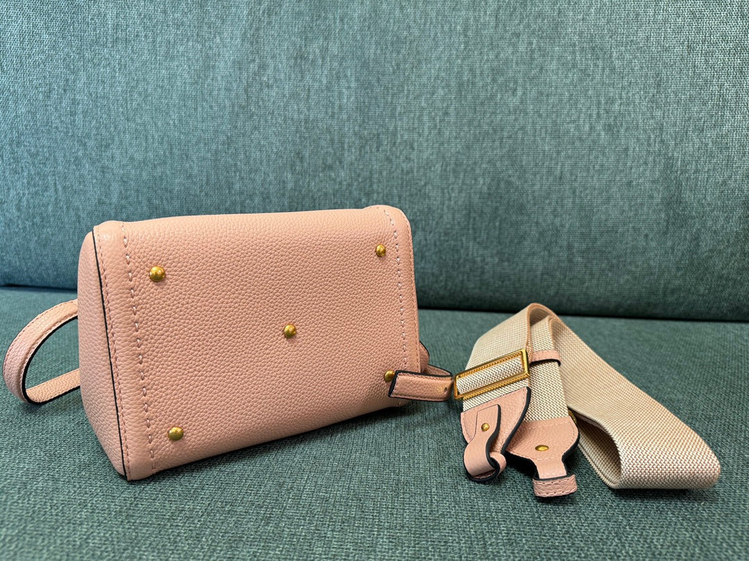 VALENTINO small 19 handbag blush pink calfskin 538535